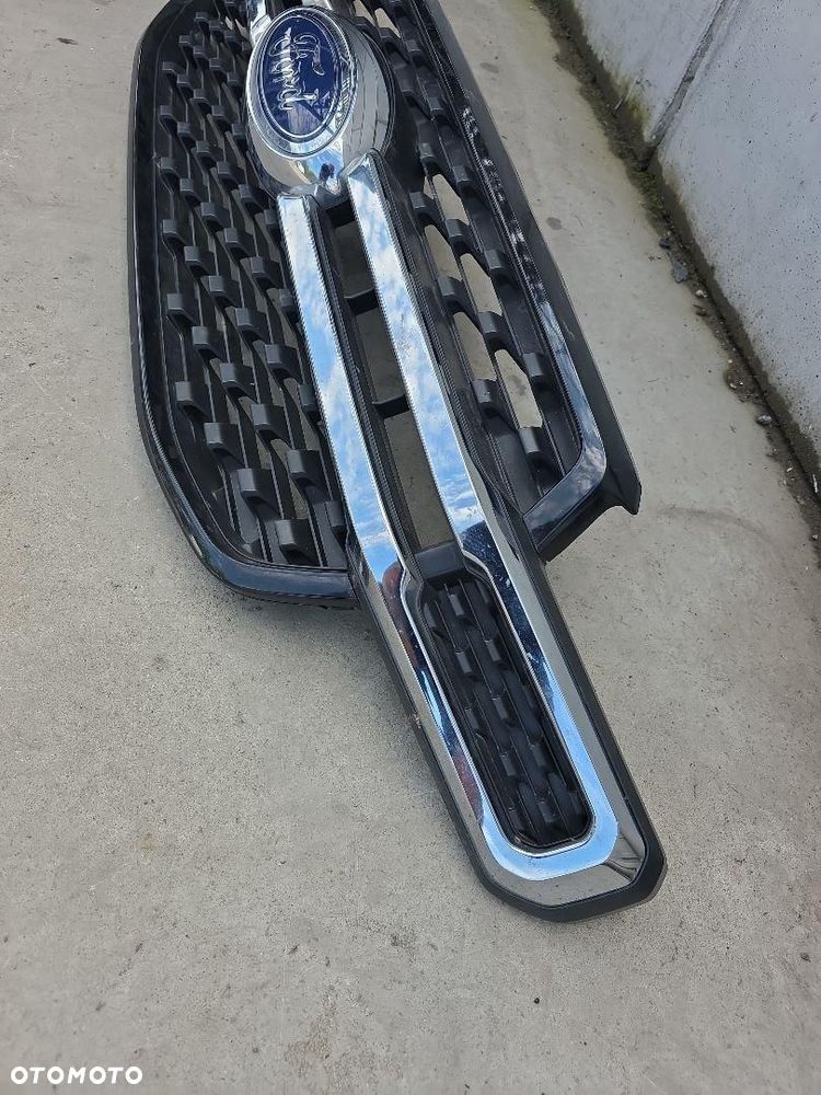FORD RANGER IV LIMITED GRILL ATRAPA - 4