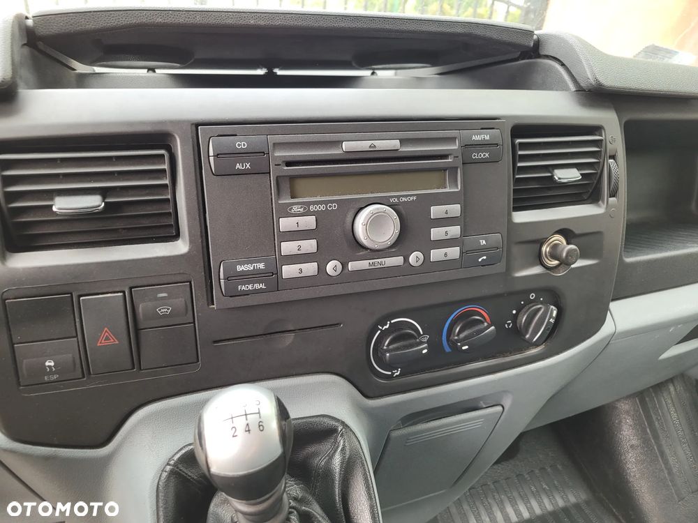 Ford TRANSIT - 8