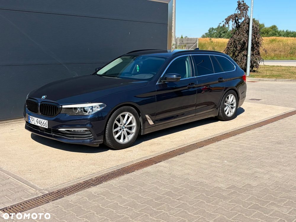 BMW Seria 5 520i - 12