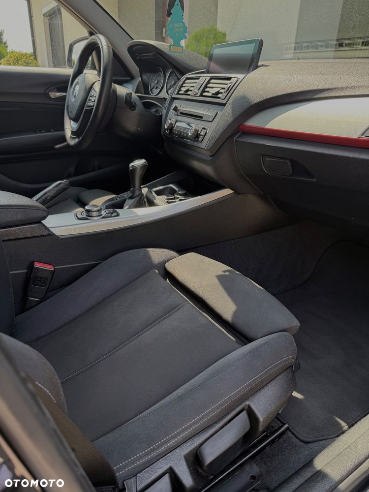 BMW Seria 1 - 19