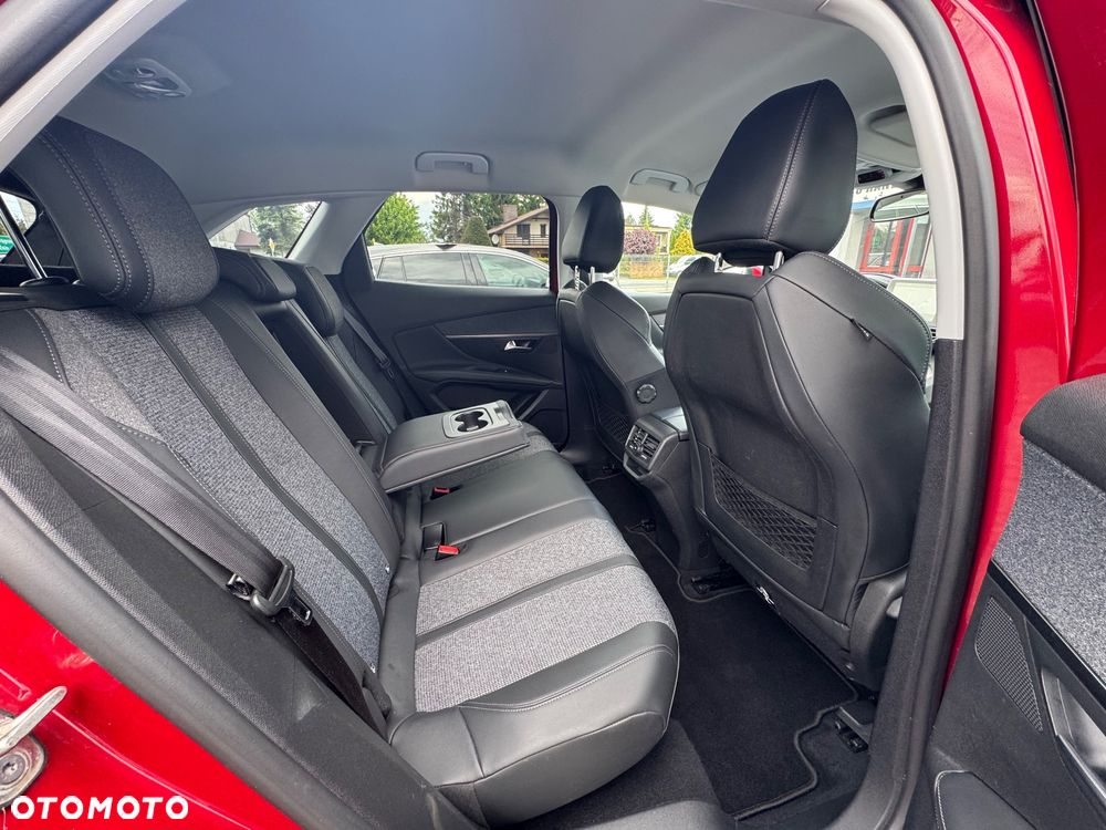 Peugeot 3008 PureTech 130 Stop & Start GPF Allure Pack - 17