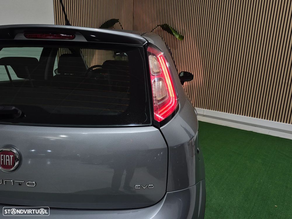 Fiat Punto Evo 1.4 Dynamic - 6