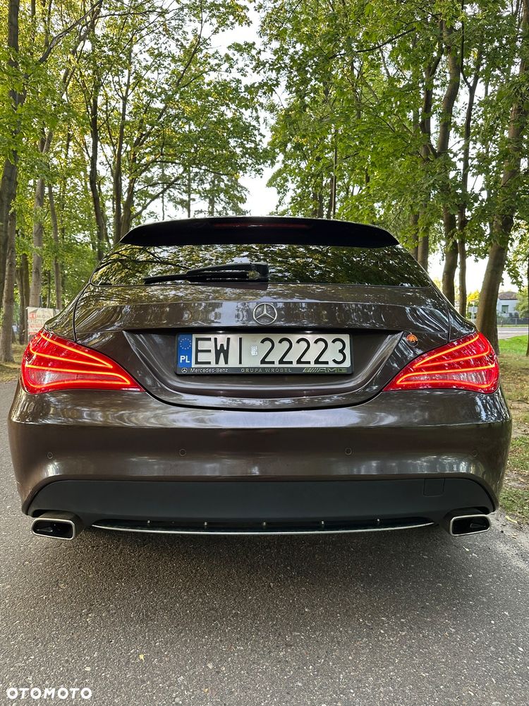 Mercedes-Benz CLA 200 Urban - 3
