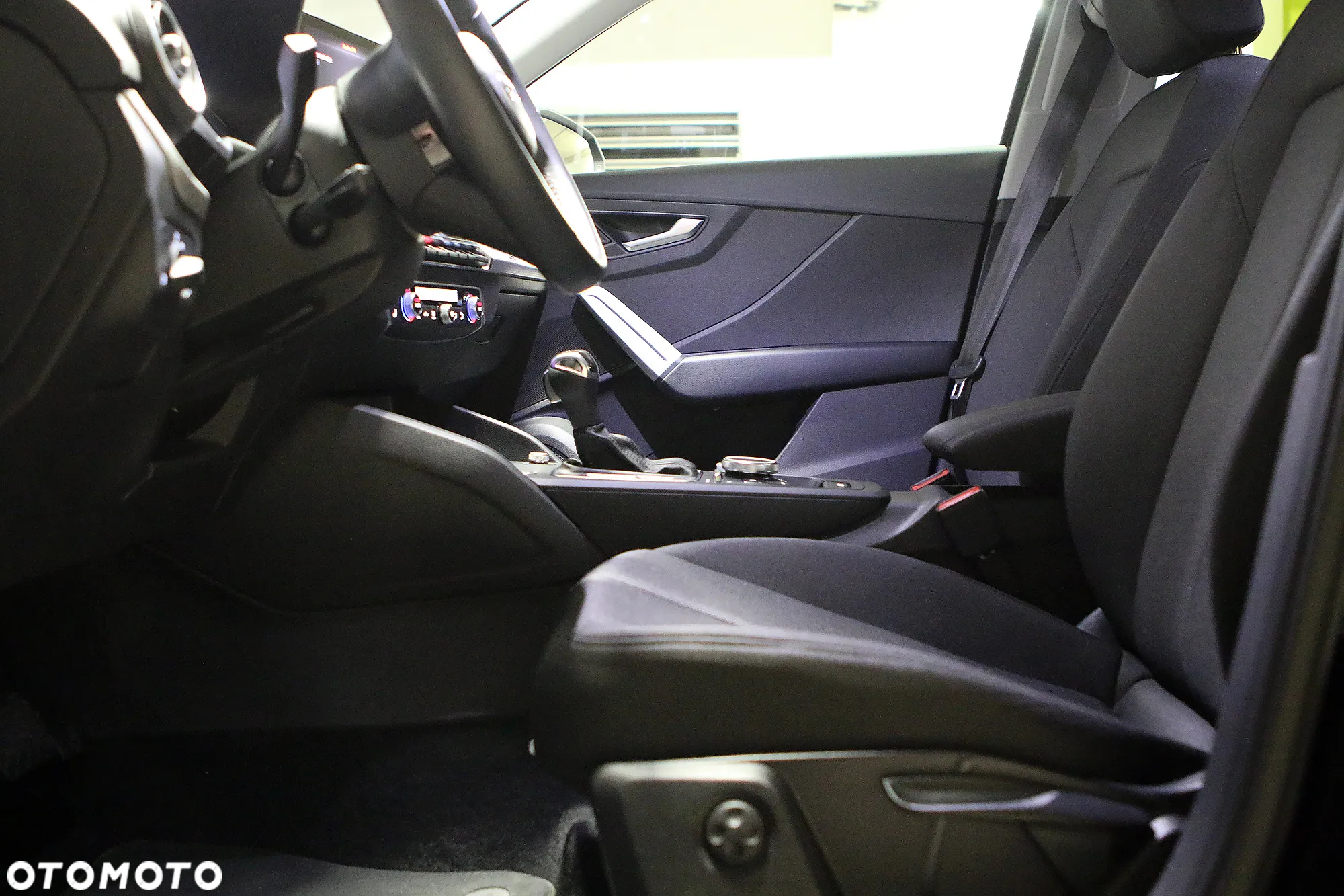 Audi Q2 35 TFSI S tronic - 16