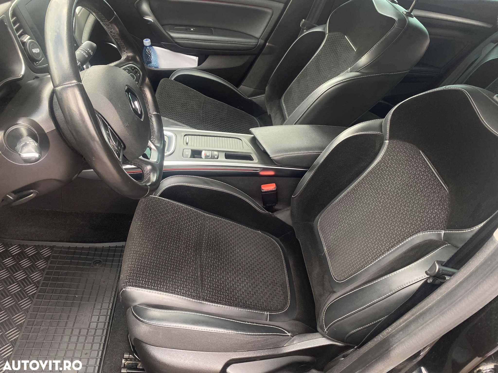 Renault Megane BLUE dCi EDC Intens - 15