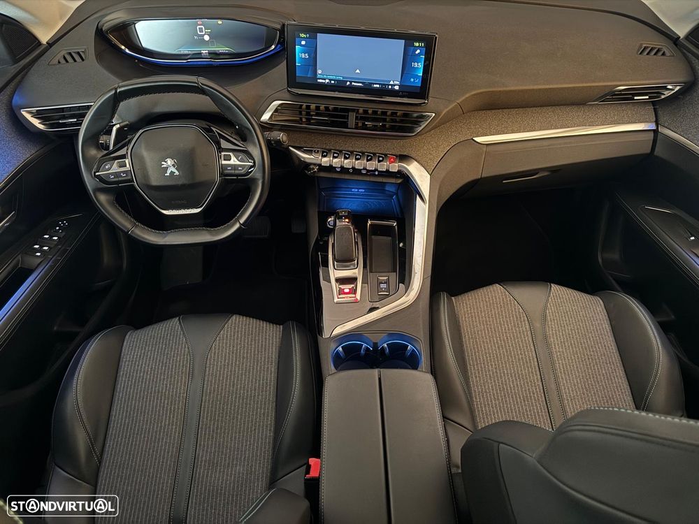 Peugeot 3008 1.6 Hybrid Allure Pack e-EAT8 - 11