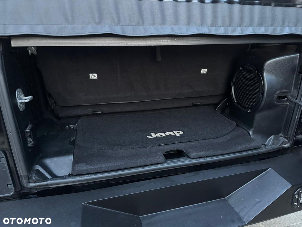 Jeep Wrangler 3.6 Rubicon X - 26