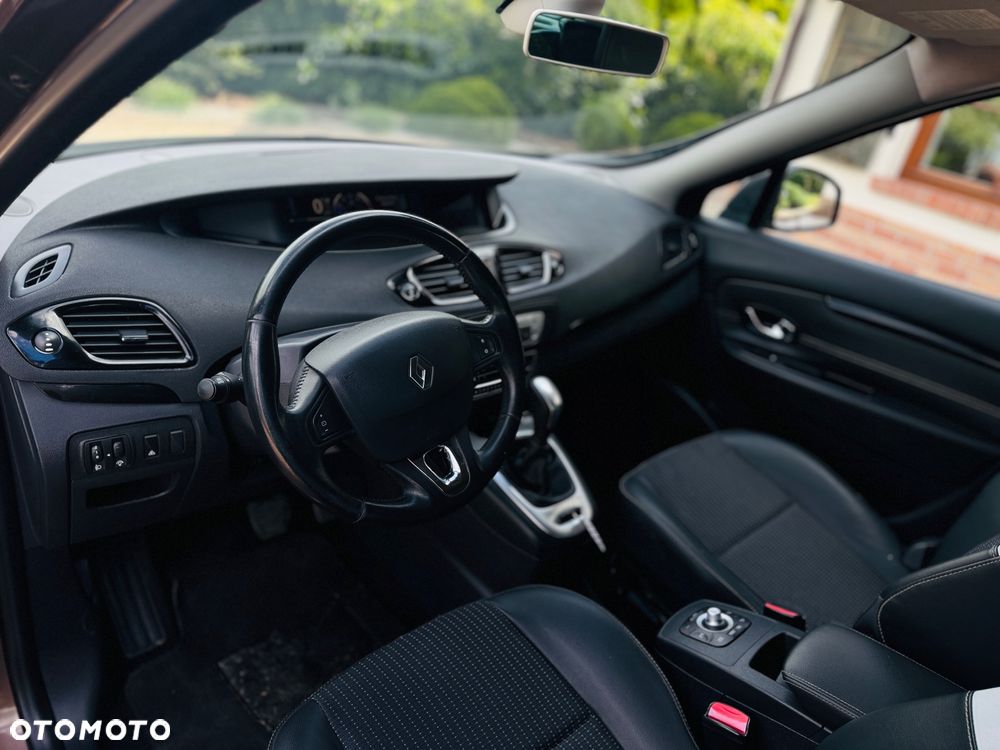 Renault Scenic 1.5 dCi Energy Limited EDC EU6 - 7