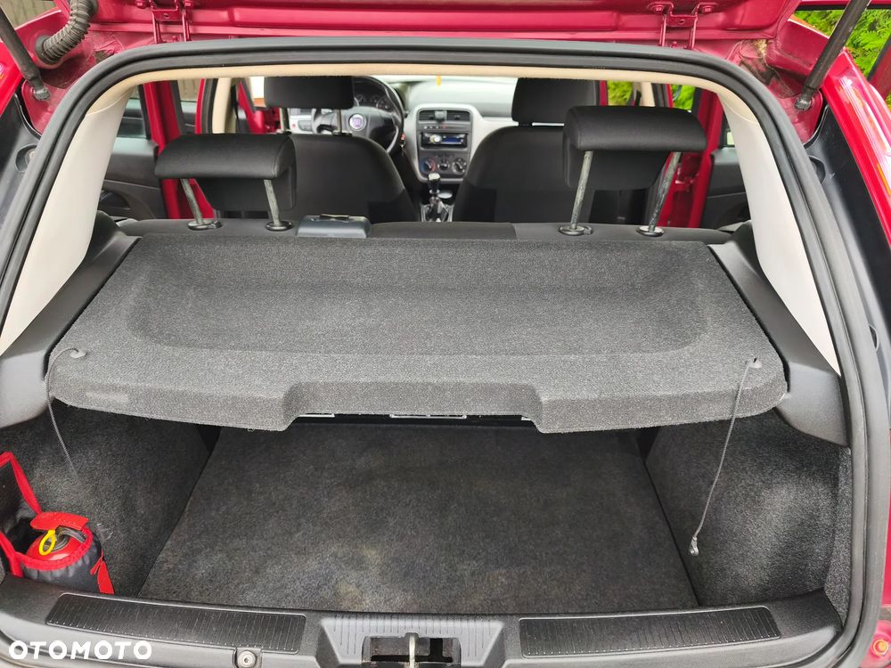 Fiat Grande Punto - 19