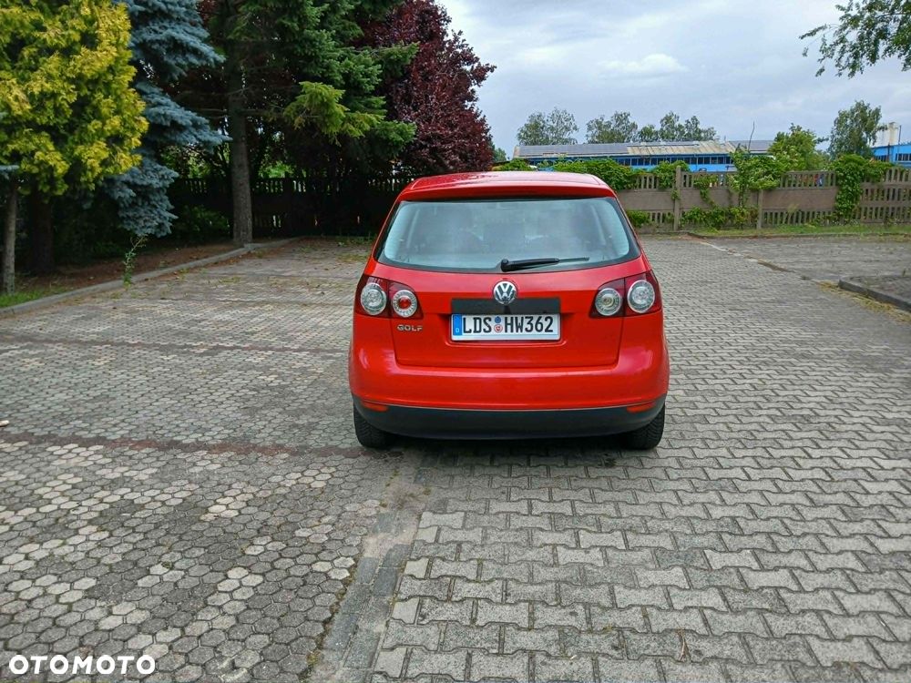 Volkswagen Golf Plus - 10