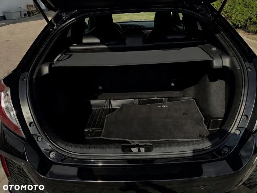 Honda Civic 1.5 i-VTEC Turbo Prestige - 17