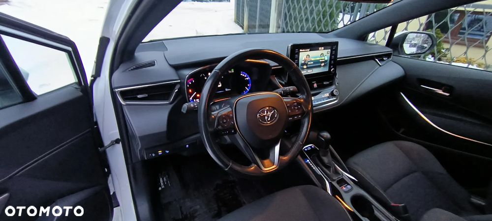 Toyota Corolla 1.8 Hybrid Comfort - 13