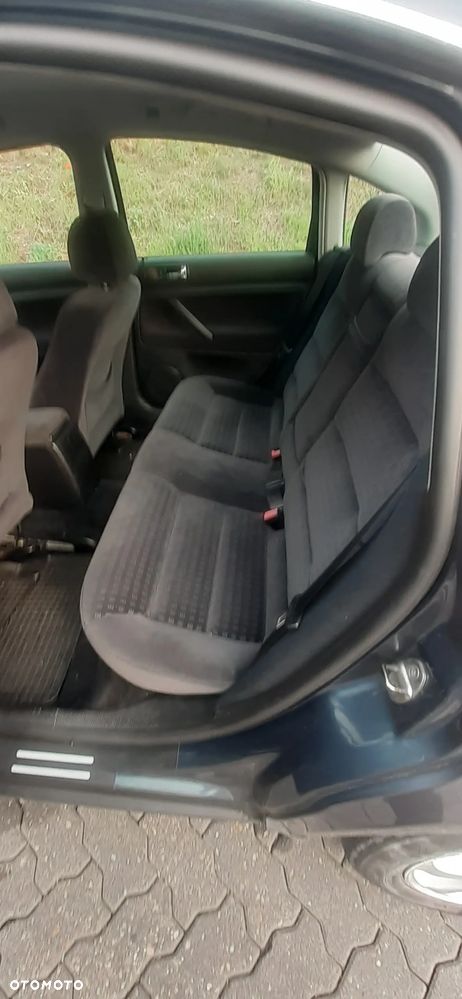 Volkswagen Passat 1.8T Comfortline - 11