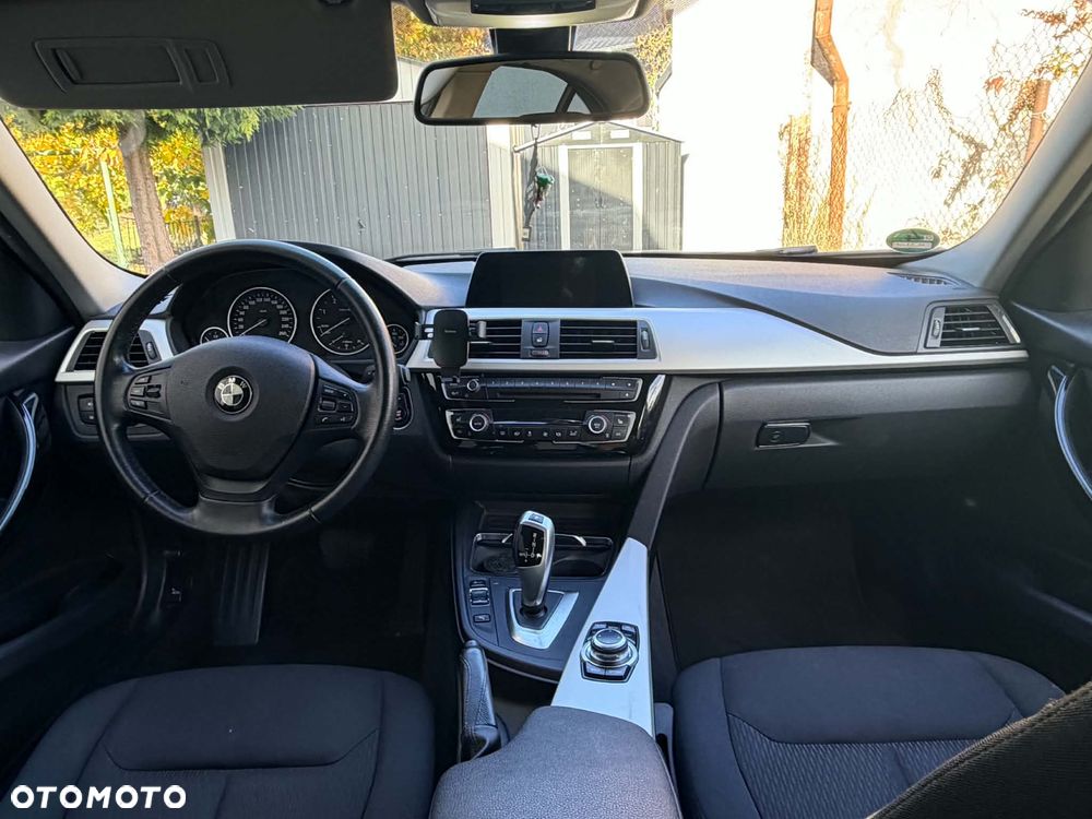 BMW Seria 3 - 6