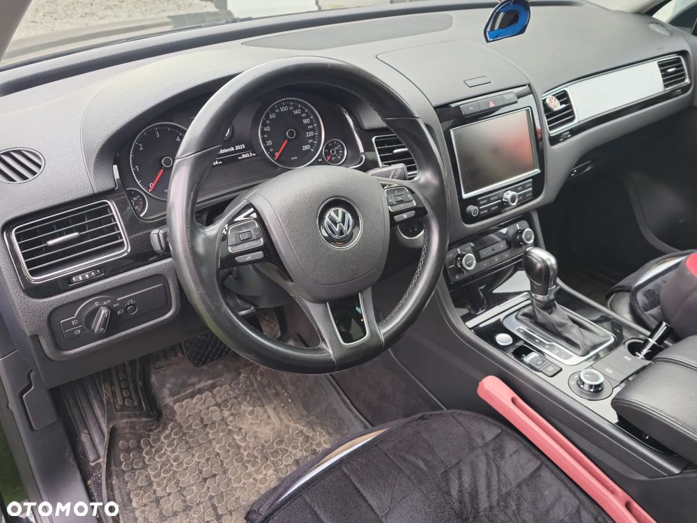 Volkswagen Touareg 3.0 V6 TDI BMT - 26