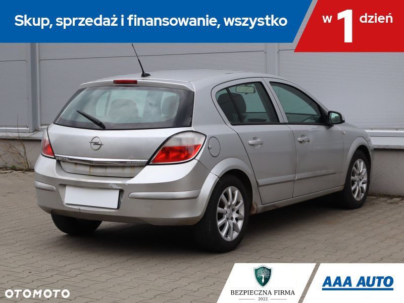 Opel Astra - 7