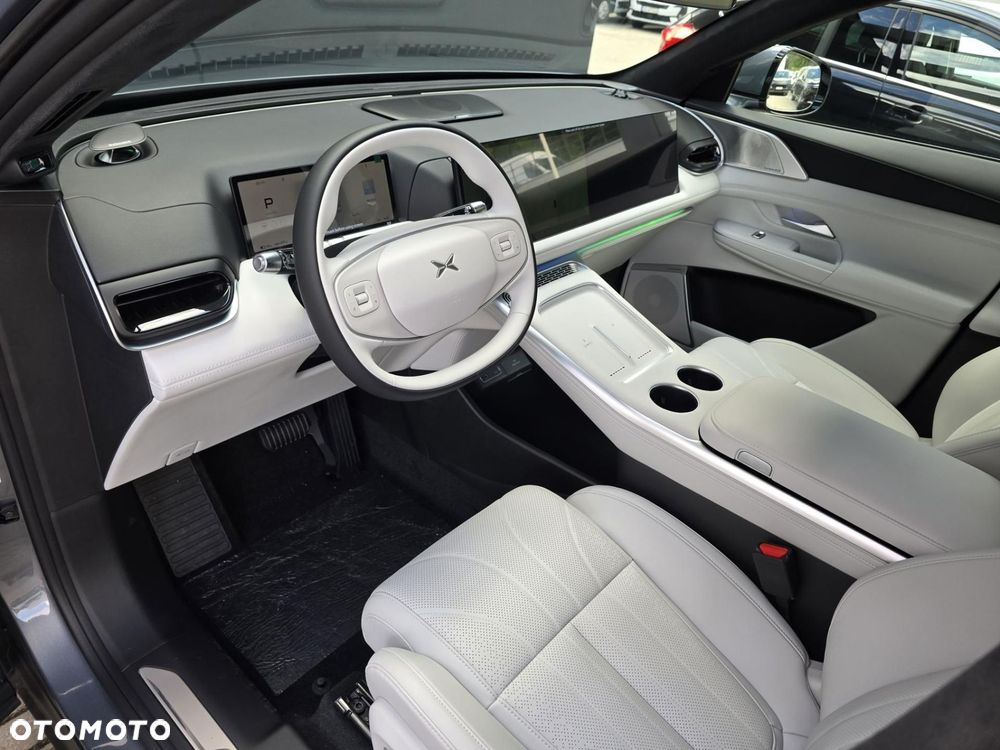 XPeng G9 94.6 kWh AWD Performance - 10