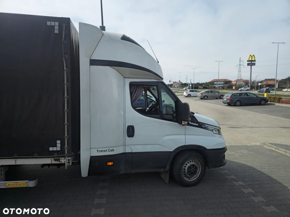 Iveco 35S18 - 22