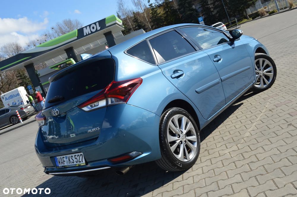 Toyota Auris 1.2 Turbo Executive - 28