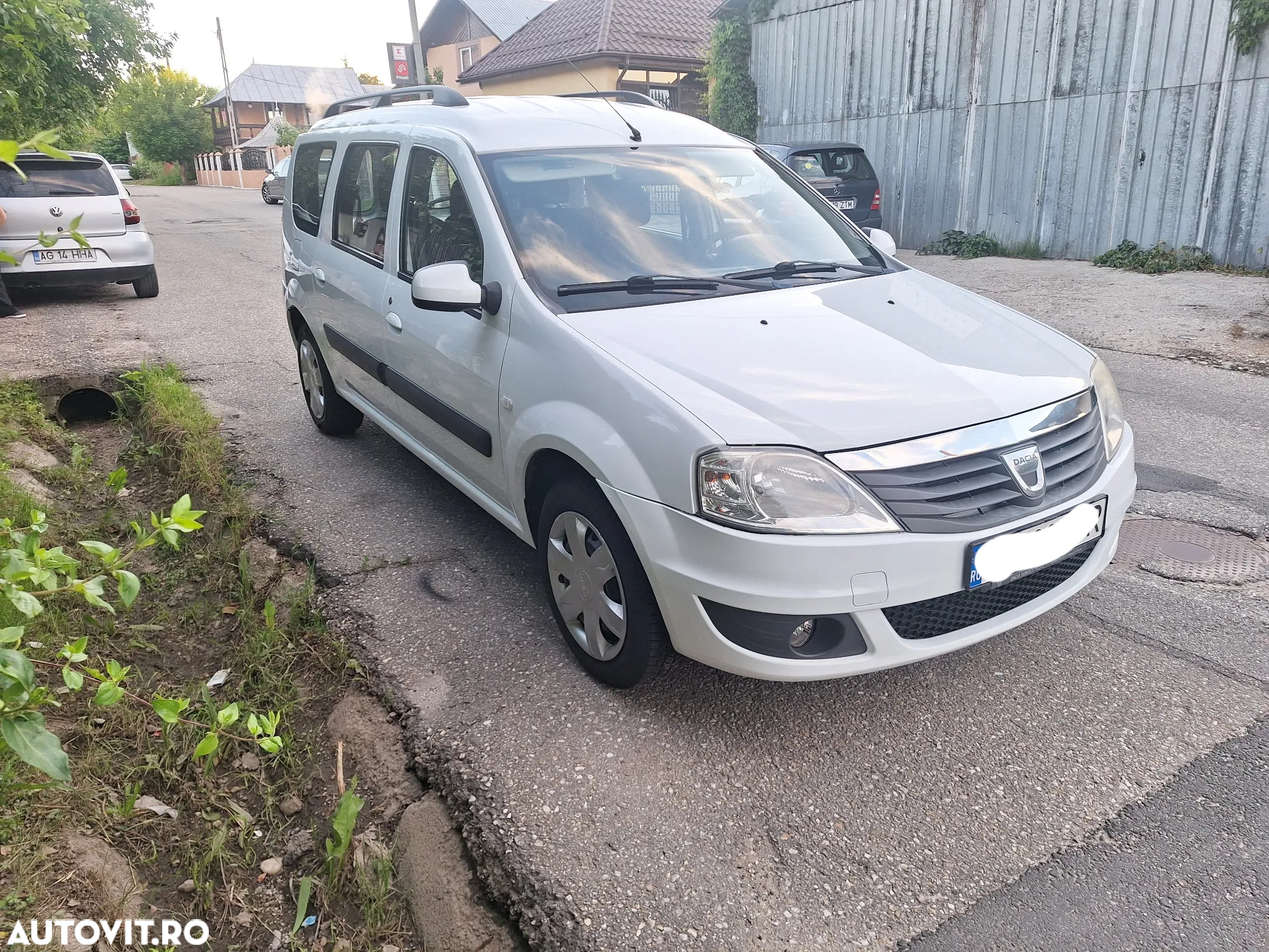 Dacia Logan 1.5 dCi Laureate - 4