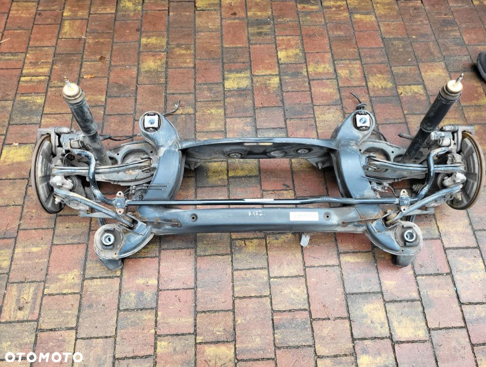 belka zawieszenia tyl mercedes slk r172 - 1