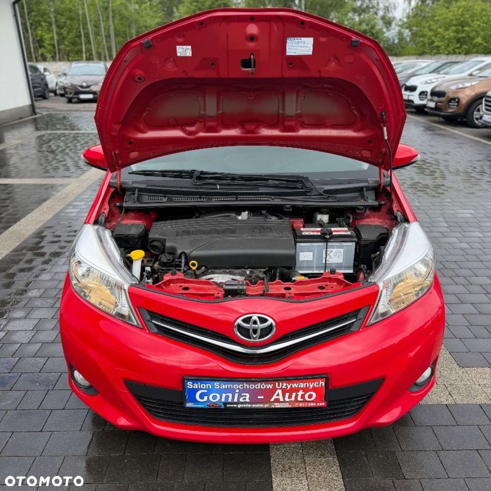 Toyota Yaris 1.33 Selection Platinum - 10