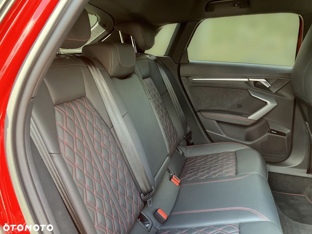 Audi S3 Sportback - 12