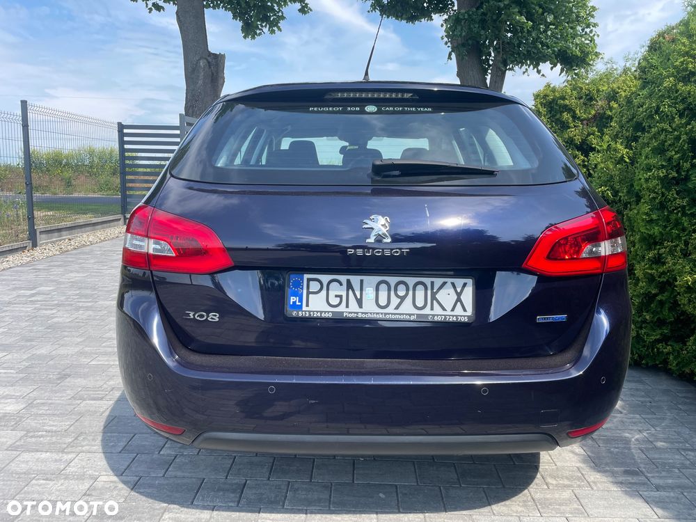 Peugeot 308 - 4