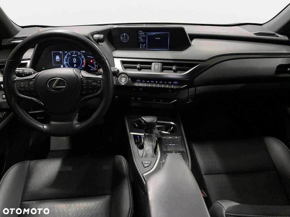 Lexus UX - 20