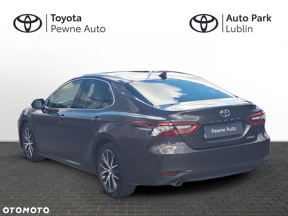 Toyota Camry 2.5 Hybrid Executive CVT - 4