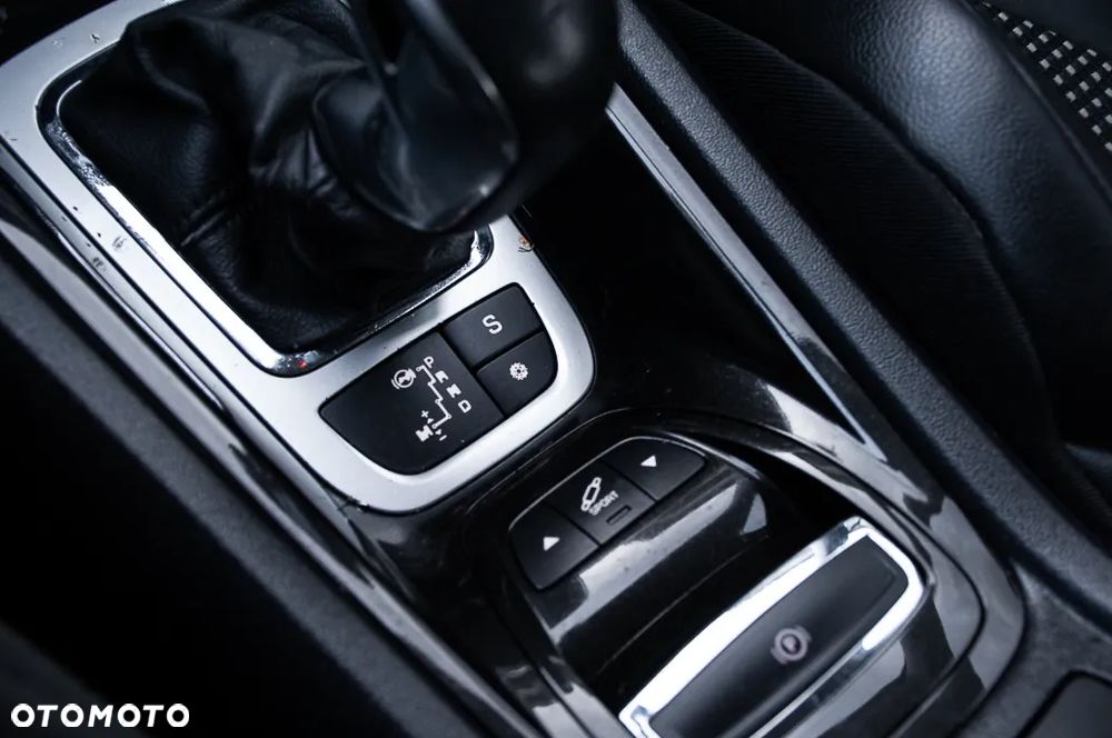 Citroën C5 2.0 HDi Exclusive - 23