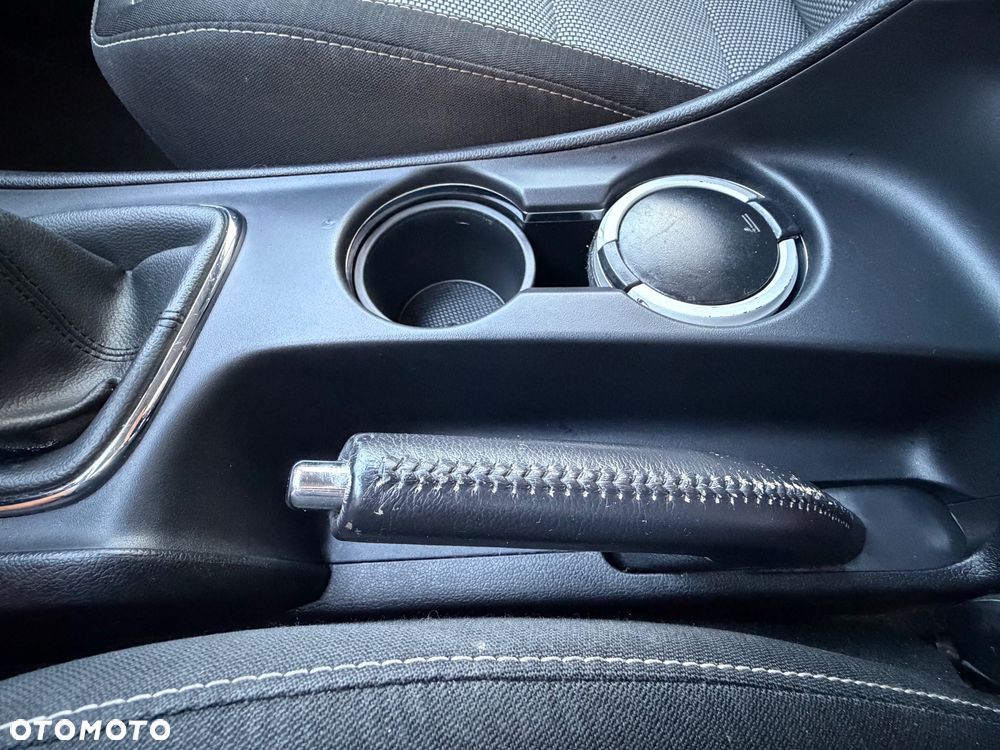 Kia Ceed 1.6 GDI Platinum Edition - 33