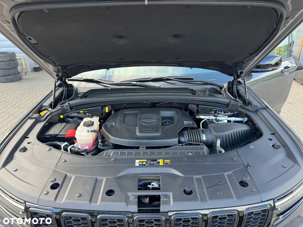 Jeep Grand Cherokee 3.6 V6 Overland - 41