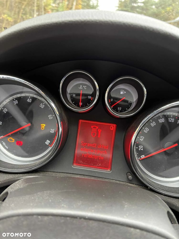 Opel Insignia 2.0 T Cosmo - 10