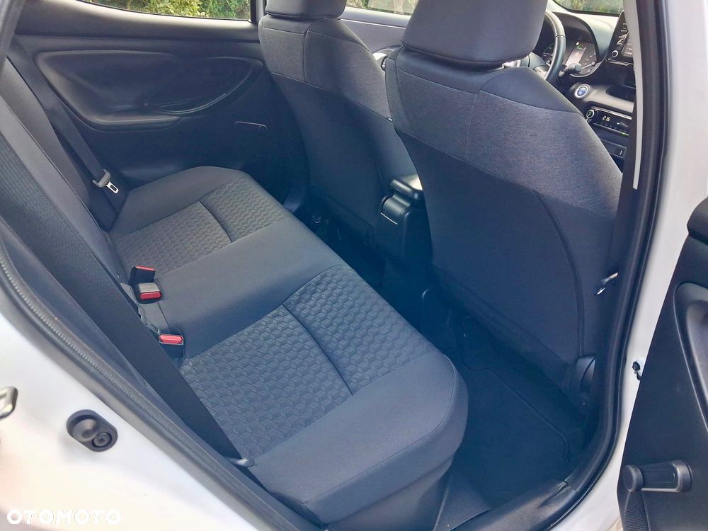 Toyota Yaris 1.5 VVT-i Comfort - 28