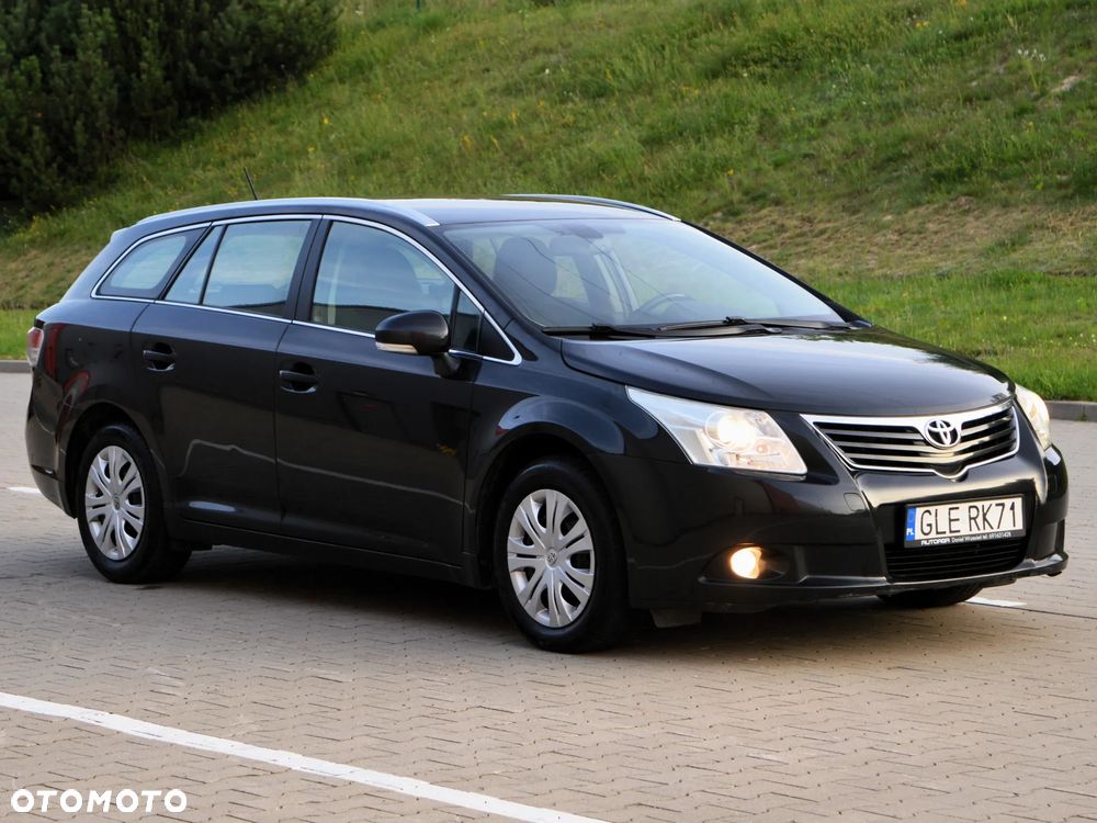 Toyota Avensis 2.0 D-4D Sol - 3