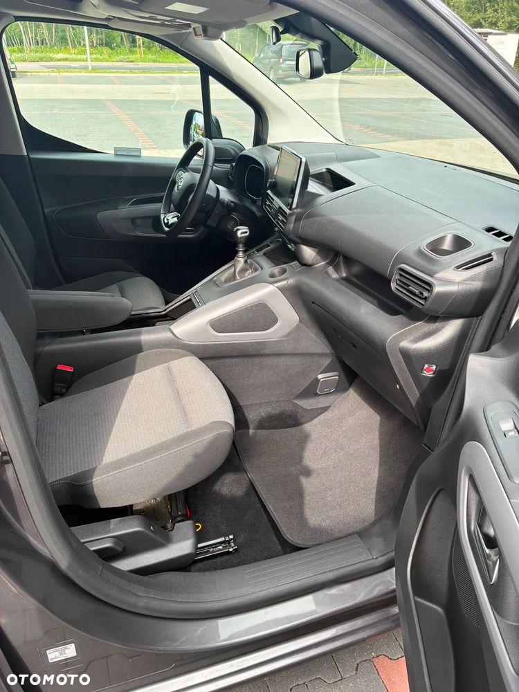 Toyota Proace City Verso Long 1.5 D-4D Family - 23