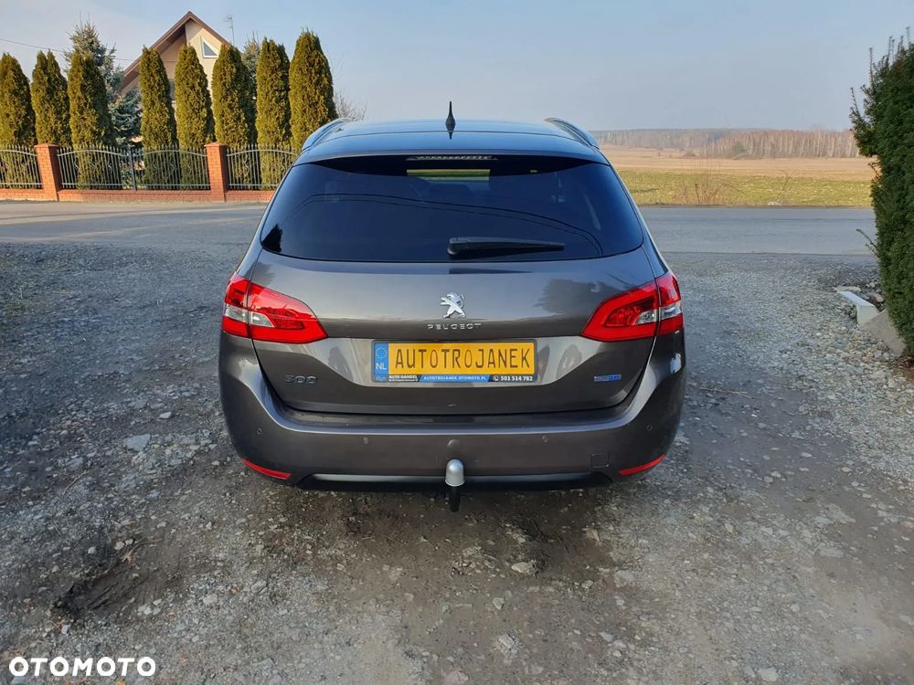 Peugeot 308 HDi FAP 150 Allure - 5