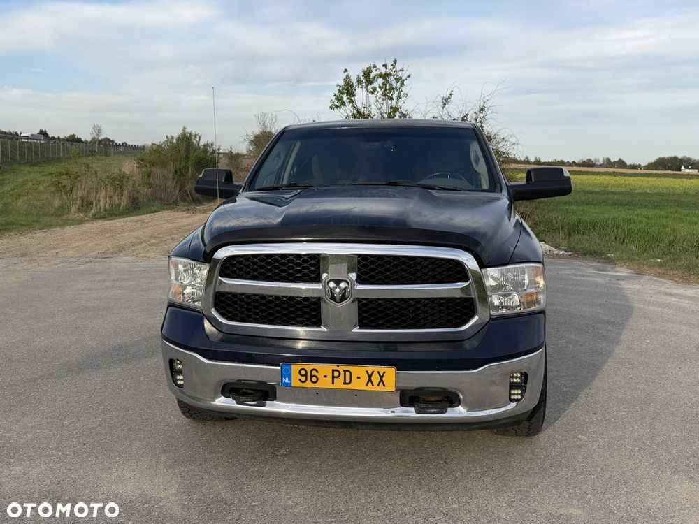 Dodge RAM 5.7 4x4 - 15