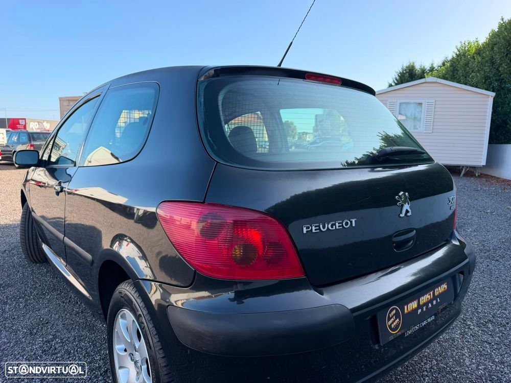 Peugeot 307 1.4 HDi XA - 19