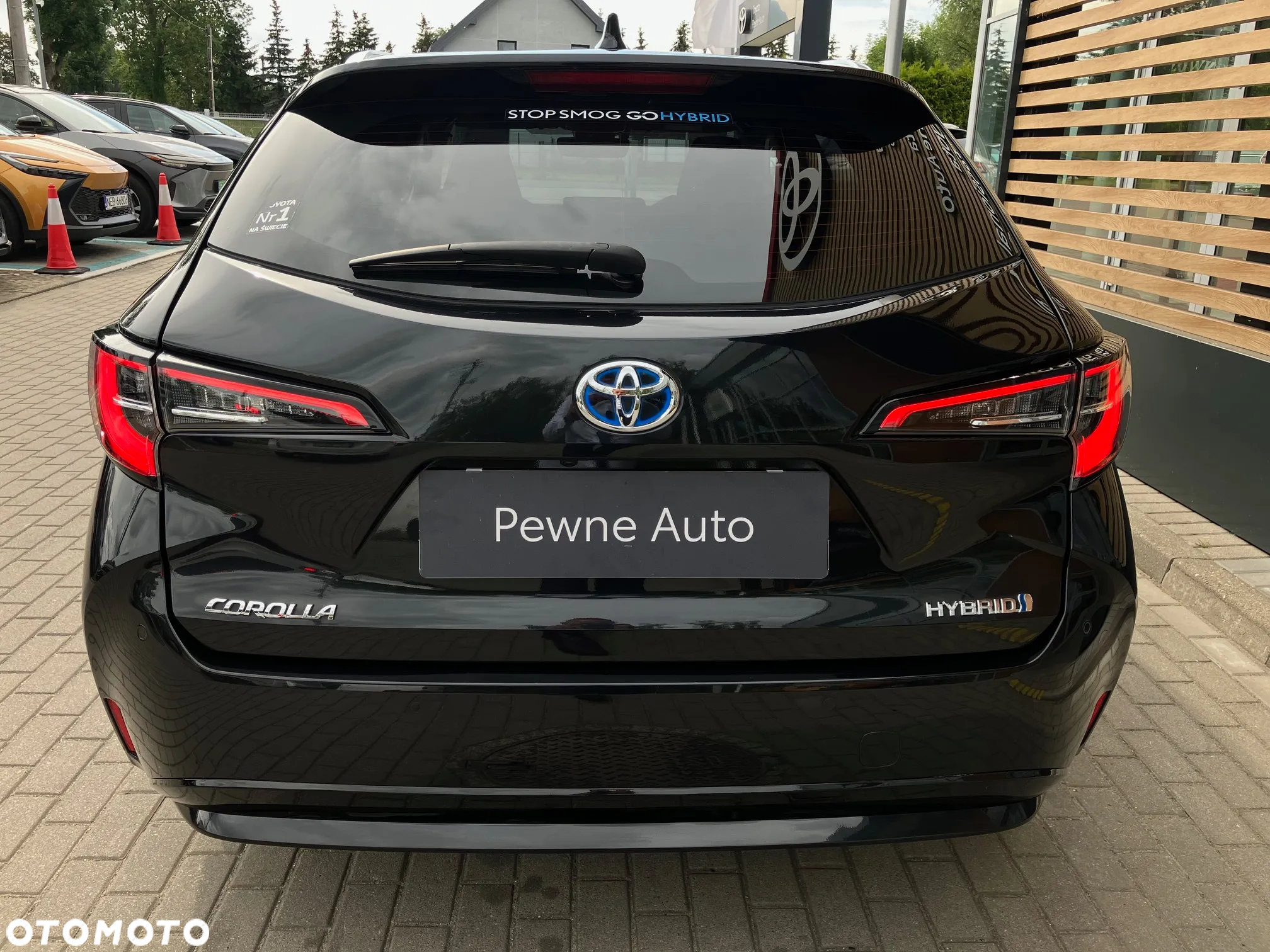 Toyota Corolla 1.8 Hybrid Comfort - 7