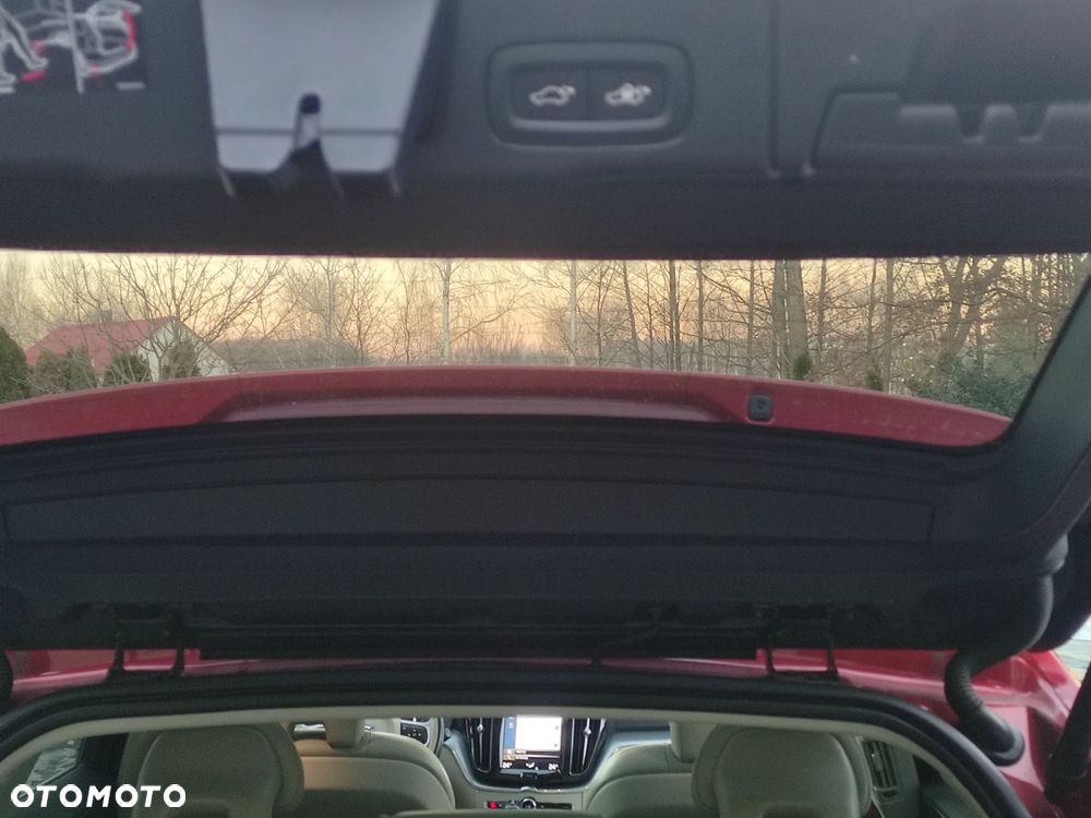 Volvo XC 60 - 22