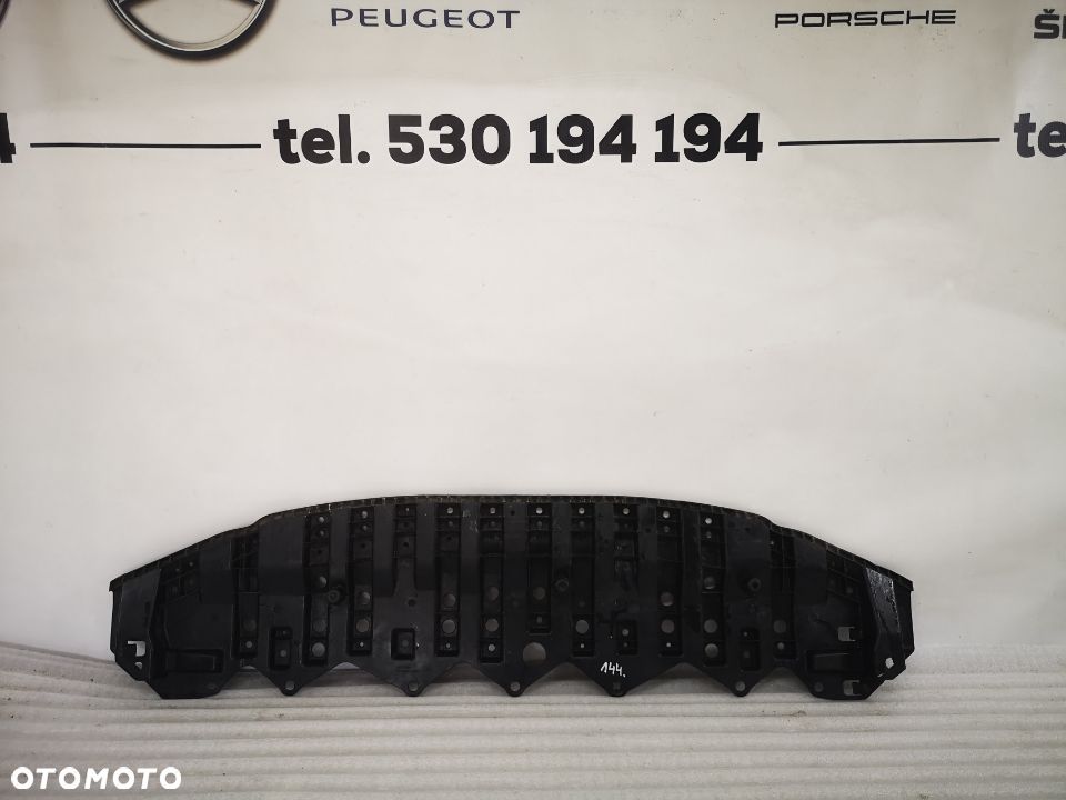 TOYOTA YARIS III 13- OSŁONA / PŁYTA POD ZDERZAK PRZEDNIA NR 52618-0D040 52601-0D030 NR AUKCJI OSŁ144 - 1