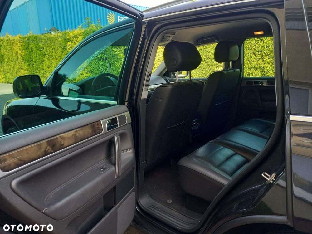 Volkswagen Touareg 3.0 V6 TDI DPF Automatik Individual - 25