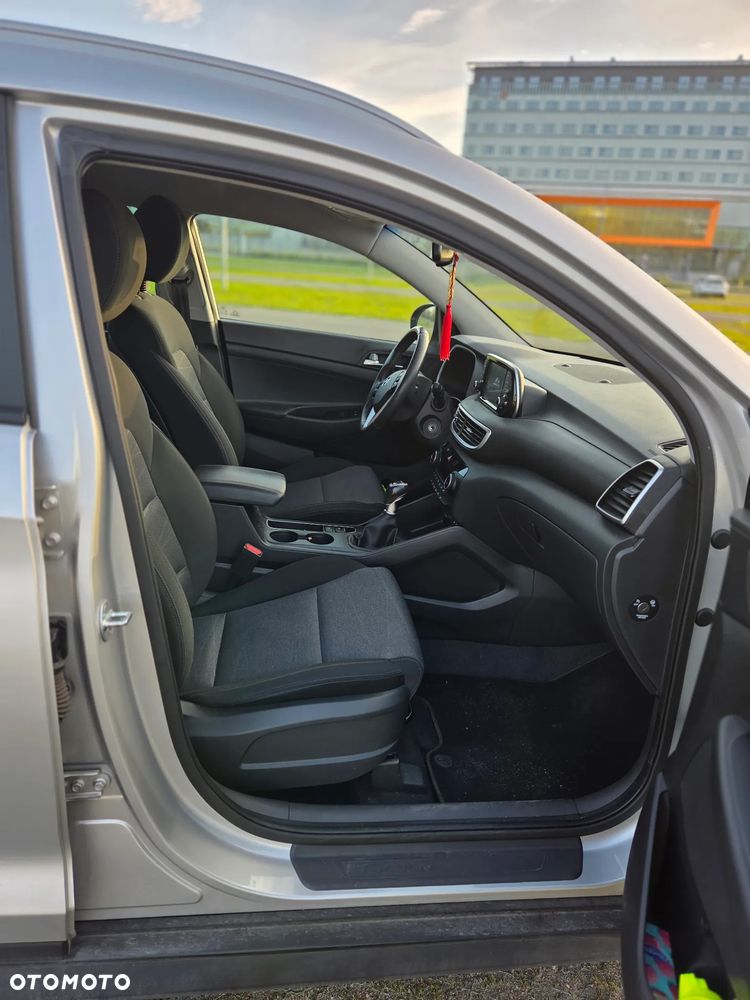 Hyundai Tucson 1.6 GDi Comfort 2WD - 26