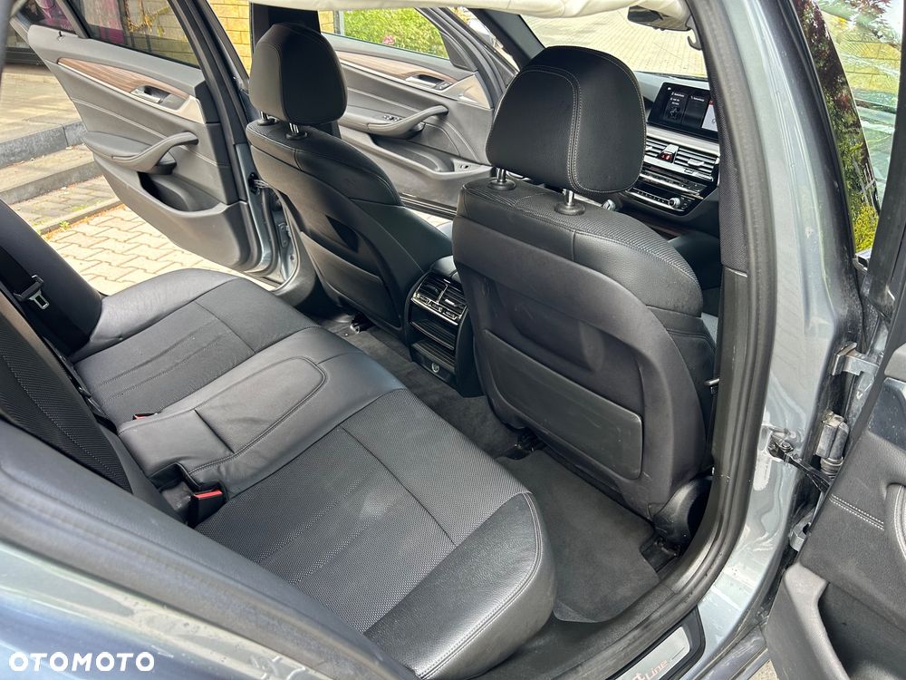 BMW Seria 5 520d xDrive Sport Line - 20