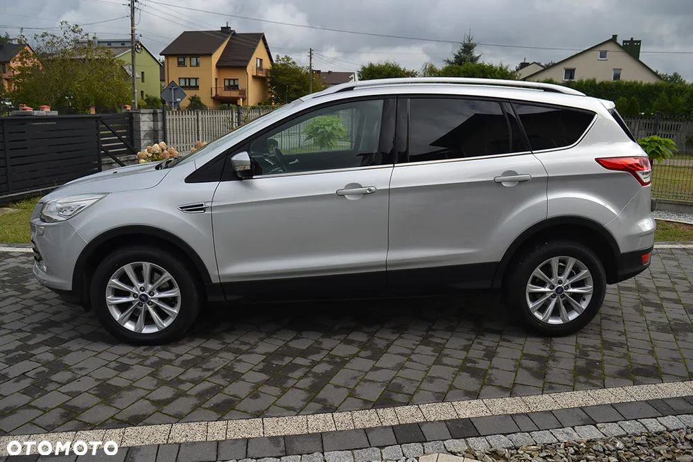 Ford Kuga 2.0 TDCi 2x4 Titanium - 7