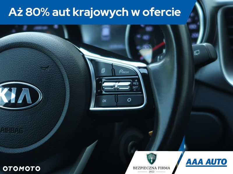 Kia Ceed - 21