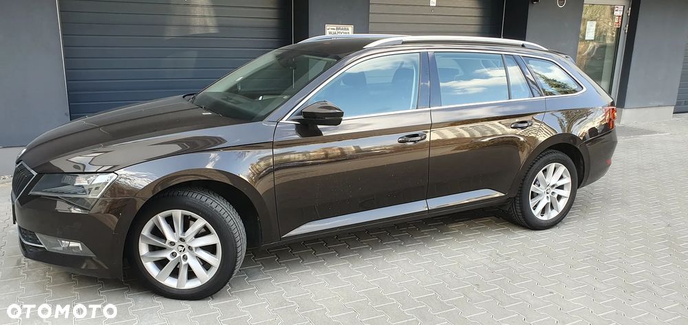 Skoda Superb 2.0 TDI 4x4 Ambition DSG - 5