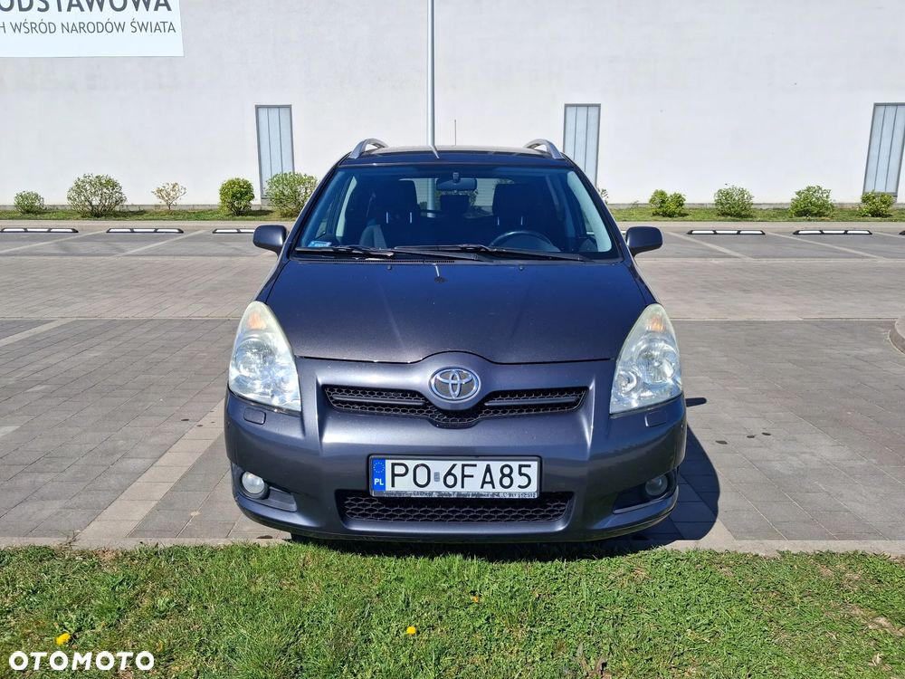 Toyota Corolla Verso 1.8 Premium + 7os - 3